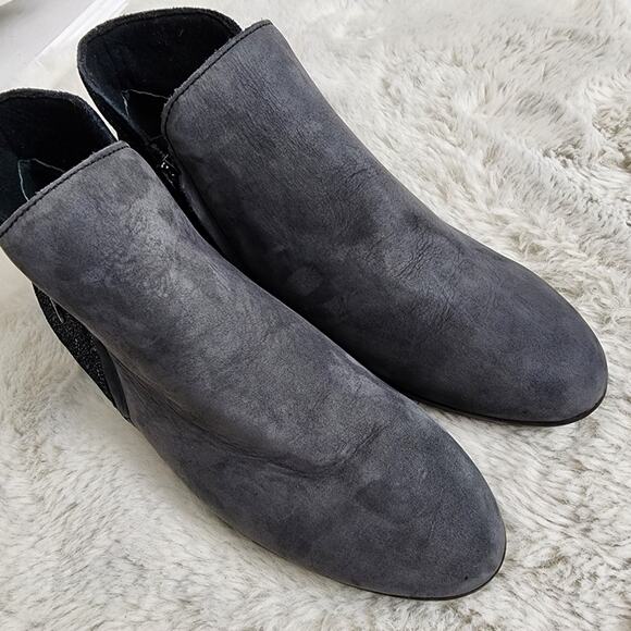 MUNRO Averee Double Zipper Ankle Boot | Grey Nubuck Suede Leather | Size 7.5 - Picture 12 of 12